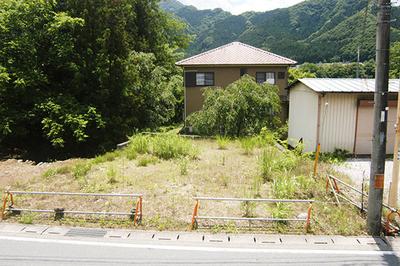 A small steel warehouse along Route 140: Villas, real estate, properties for sale Hometown Information Center: Nationwide rural living property data — Image 2, Chichibu, Saitama