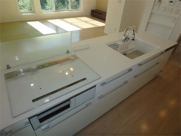 Renovated 3LDK House in Suzuka with Underfloor Heating & 66 Tsubo Land - Thumbnail 3