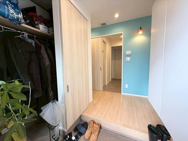 Modern 4SLDK House for Sale in Sapporo Kita-ku, Hokkaido - Thumbnail 3