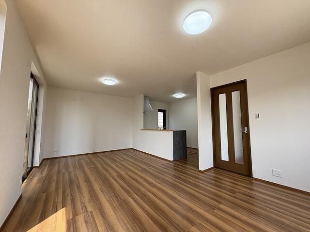 3LDK House for Sale in Kani, Gifu with Garden and 3 Parking Spaces - Image 22