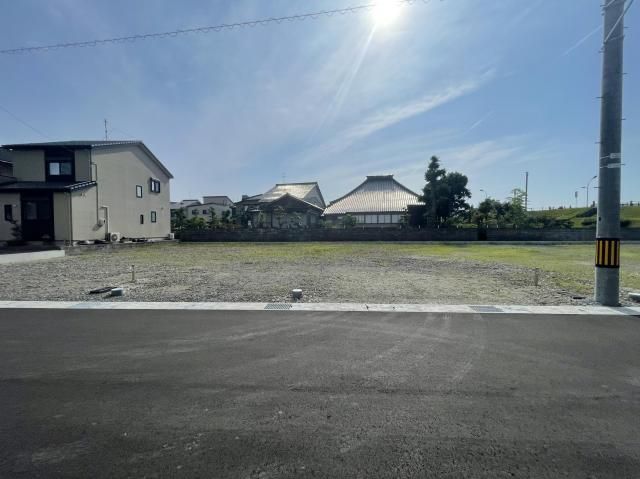 Land for Sale in Komatsu, Ishikawa - 224 sqm Plot - Thumbnail 2