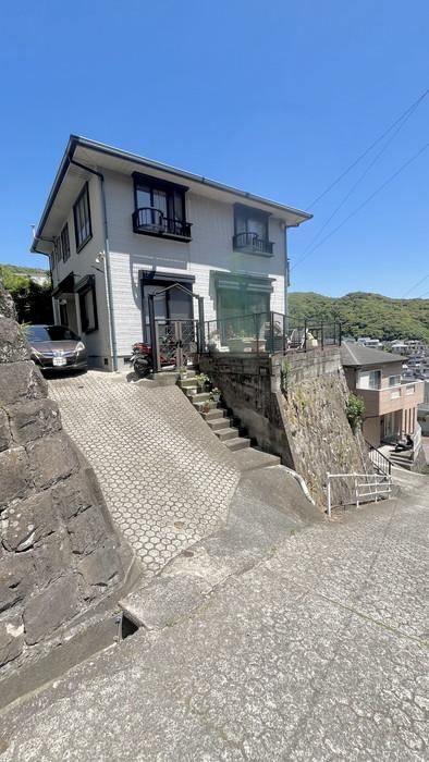 4LDK House with Wood Deck in Quiet Nagasaki Neighborhood - Thumbnail 3