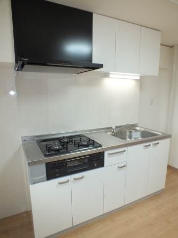 2DK Apartment for Rent in Itabashi-ku, Tokyo - 38 sqm - Thumbnail 3