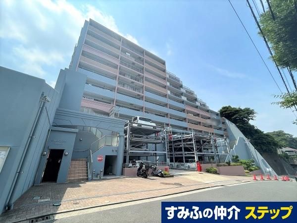 Gran Tem Shioiri 2LDK Apartment for Sale in Yokosuka - Thumbnail 2