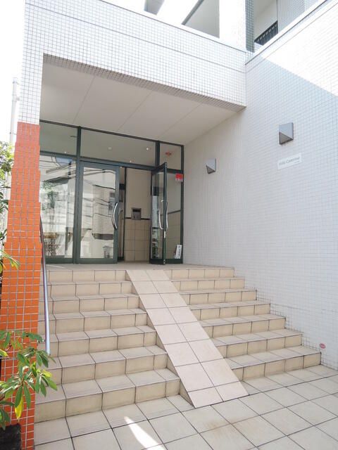 Villa Caterina 1R Apartment for Rent in Shinagawa, Tokyo - Thumbnail 3