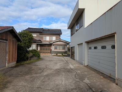 10LDK House with Warehouse on 1093sqm Land in Imizu, Toyama — Image 7, Imizu, Toyama