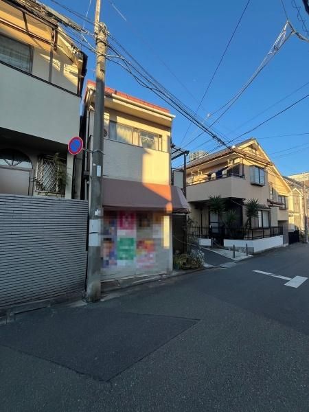 37.33 sqm Development Land for Sale in Nakano, Tokyo - Thumbnail 4