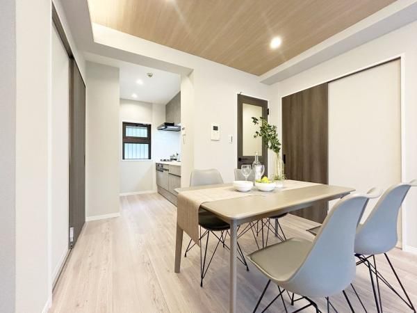 3LDK Apartment for Sale in Chofu, Tokyo - 57.68m2 - Thumbnail 2