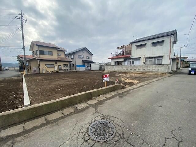 Land for Sale in Annaka, Gunma - 328.87 sqm Residential Plot - Thumbnail 2