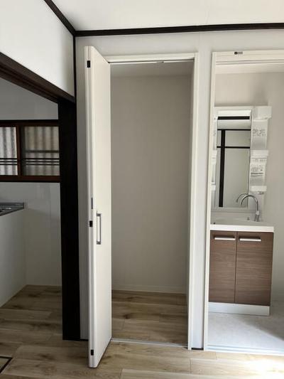 Property details: Kyoto Prefecture, Kyoto City, Nishikyo Ward, Arashiyama Tokaido-cho / Arashiyama Station property information: Used detached house — Image 2, Shimogyo, Kyoto