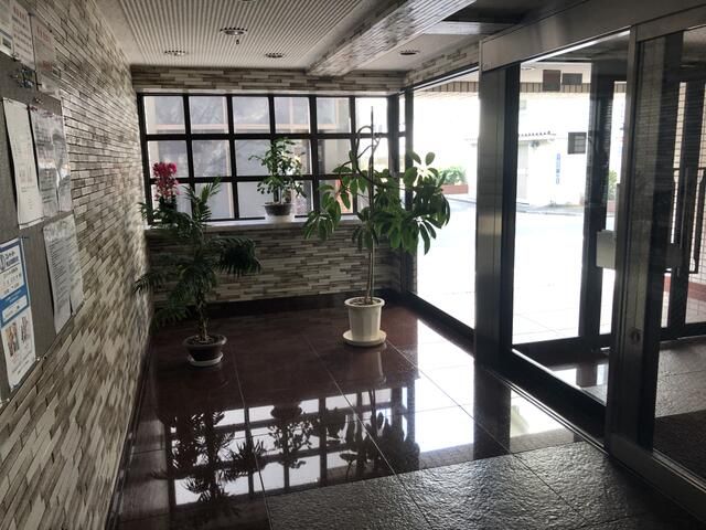 Kichijoji Honcho View Heights 1R Apartment for Sale in Musashino, Tokyo - Thumbnail 3
