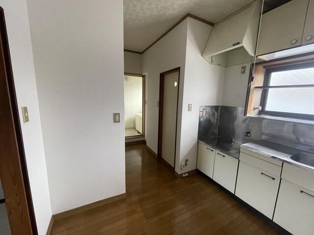 2K Apartment for Rent in Ichinoseki, Iwate - 41.40 sqm - Thumbnail 2