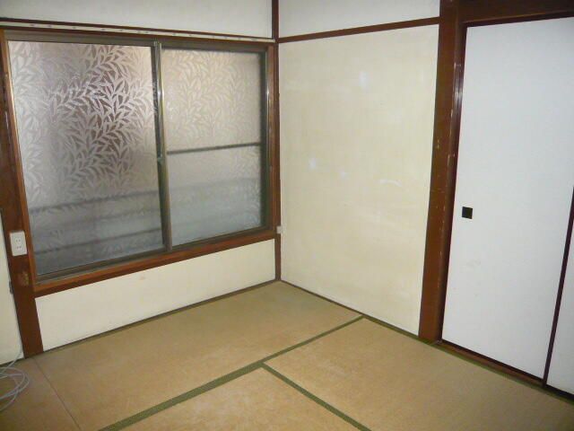 Studio Apartment for Rent in Bunkyo-ku, Tokyo - Thumbnail 4