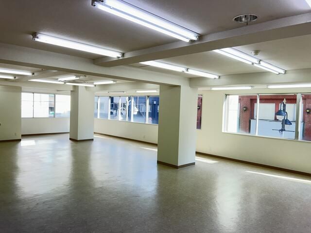 Ishiyama Building Commercial Unit for Rent in Higashimurayama, Tokyo - Thumbnail 2