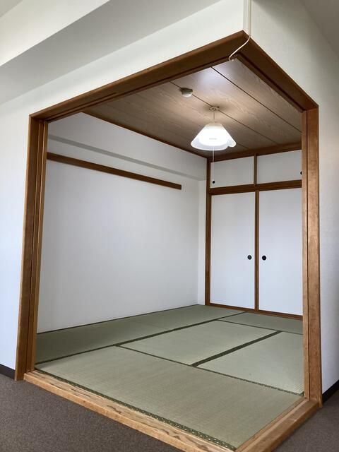 3LDK Apartment for Rent in Morioka, Iwate - 65.92 sqm - Thumbnail 2