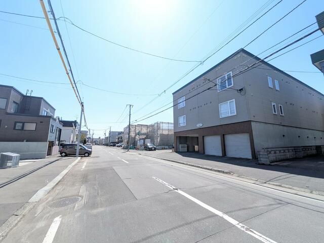 17-Unit Apartment Building for Sale in Sapporo, Hokkaido - Thumbnail 3
