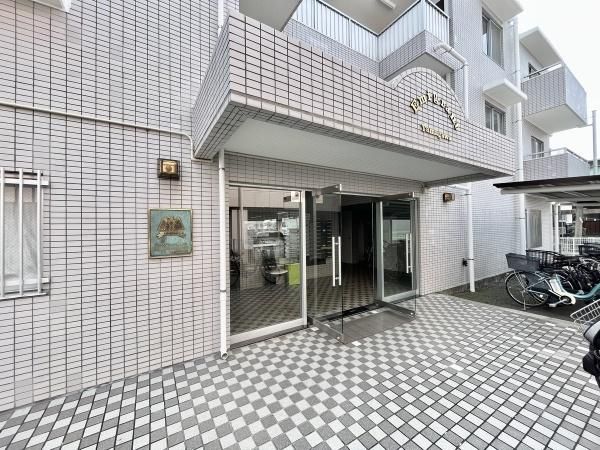 Emigrant Tama River 1R Apartment for Sale in Inagi, Tokyo - Thumbnail 3