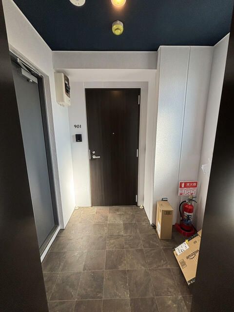 Gran Tower Ikebukuro 1LDK Apartment for Sale in Tokyo - Thumbnail 4