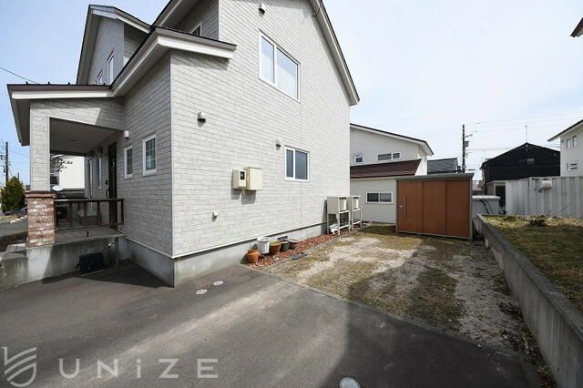 Detached House for Sale in Kiyota-ku, Sapporo, Hokkaido - 4SLDK - Thumbnail 4