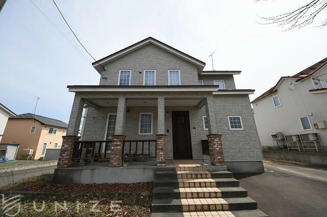 Detached House for Sale in Kiyota-ku, Sapporo, Hokkaido - 4SLDK - Thumbnail 2