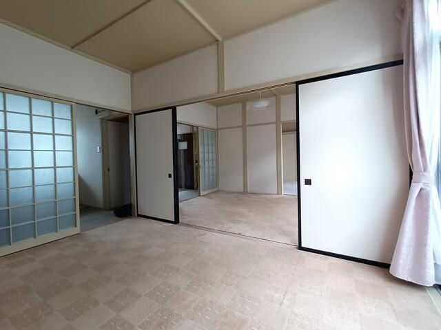 3DK Apartment for Rent in Shiogama, Miyagi - 46.17 sqm - Thumbnail 3