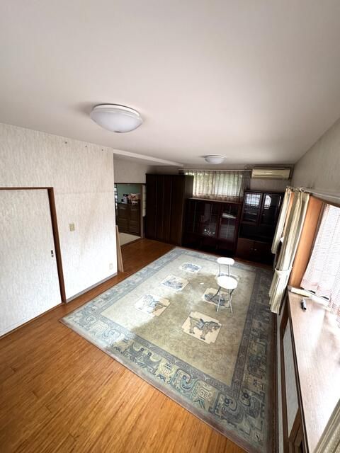 Spacious 6K House on Large Plot in Quiet Nagasaki Neighborhood - Thumbnail 2