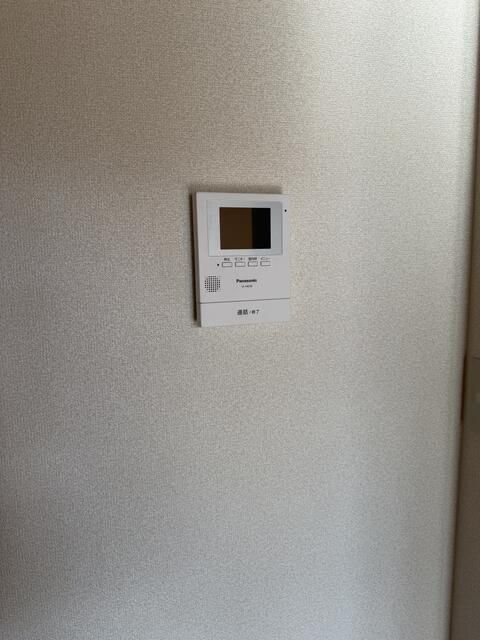 2K Apartment for Rent in Kamogawa, Chiba - 50,000 Yen - Thumbnail 3