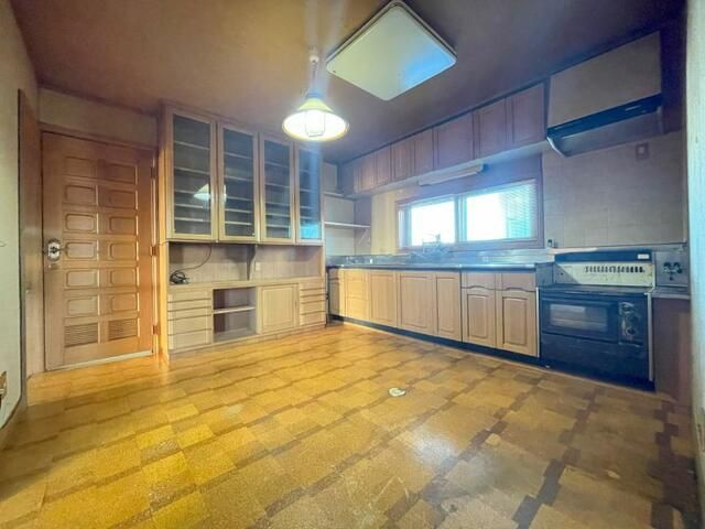 6LDK House for Sale in Hakodate, Hokkaido with 305 sqm Land - Image 22