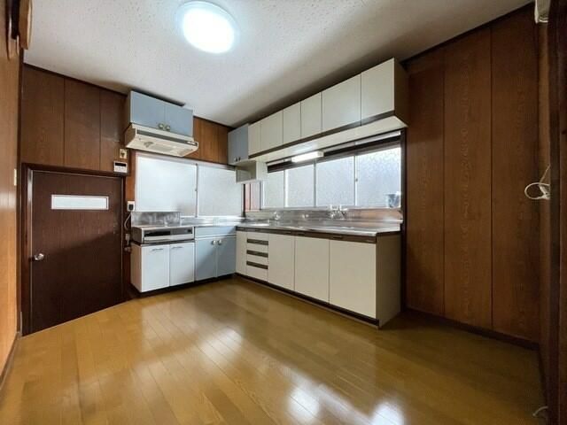 Rental House in Otsuki: 6DK, 109.7 sqm, Near Station - Thumbnail 3
