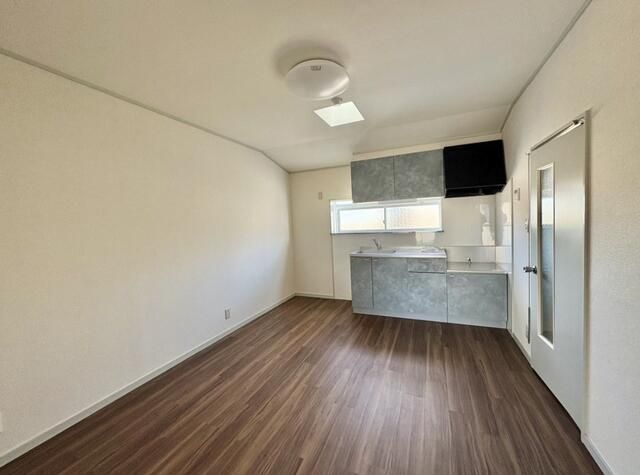 3DK Apartment for Rent in Hino City, Tokyo - Thumbnail 3