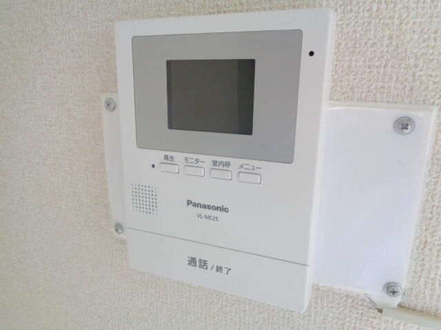 1K Apartment for Rent in Kunitachi, Tokyo - 24.50 sqm - Thumbnail 2