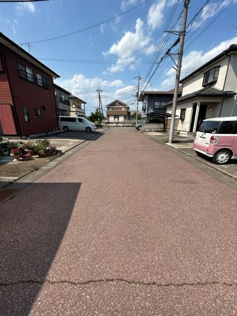 1LDK Apartment for Rent in Tatebayashi, Gunma - Thumbnail 3