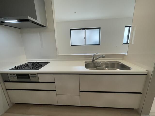 New 3LDK House in Sakai, Osaka - 2025 Completion - Thumbnail 4