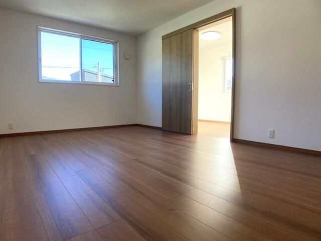 Modern 3SLDK House for Sale in Matsumoto, Nagano with Large Land - Thumbnail 3