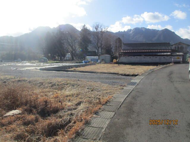 Residential Land for Sale in Ueda, Nagano - 890.11 sqm - Thumbnail 4