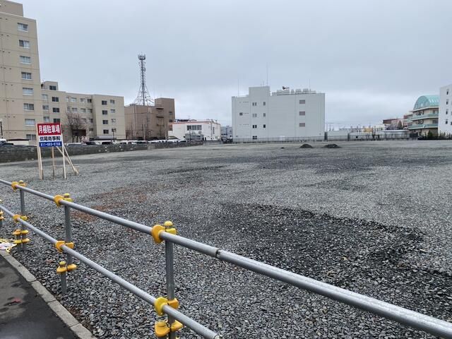 札幌市東区の貸駐車場 | 月額9,900円、敷礼保証金なし - Thumbnail 4