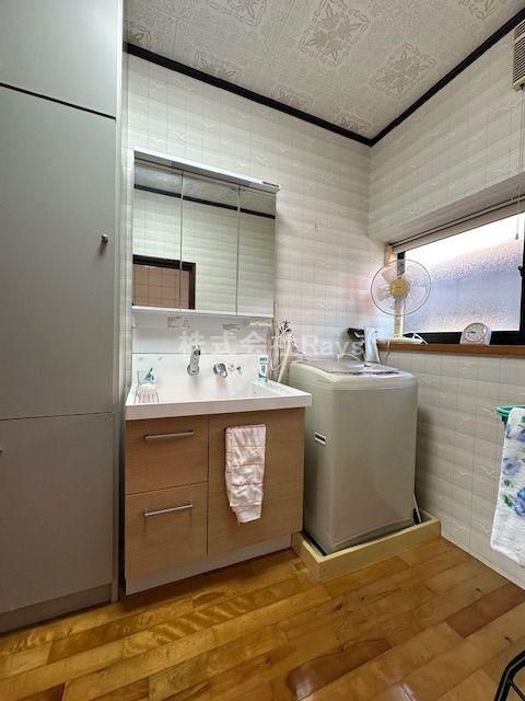 5SLDK House with Shop on Large Plot in Takaharu, Miyazaki - Image 22