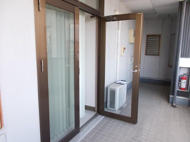 Commercial Space for Rent in Kiryu City, Gunma Prefecture - Thumbnail 3