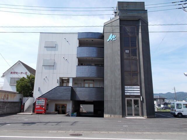 Commercial Space for Rent in Kiryu City, Gunma Prefecture - Thumbnail 2