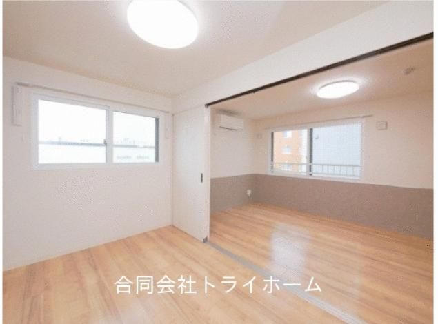 4-Story RC Apartment Building in Shiroishi-ku, Sapporo - Thumbnail 3