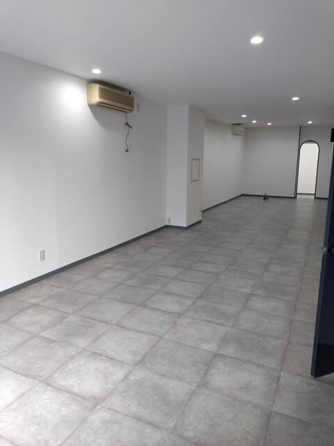 Otaru Commercial Space for Rent - 69.12 sqm Ground Floor Unit - Thumbnail 2