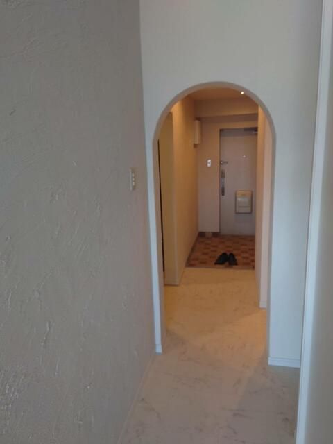 1LDK Apartment for Sale in Takasaki, Gunma - 39.13 sqm - Thumbnail 2