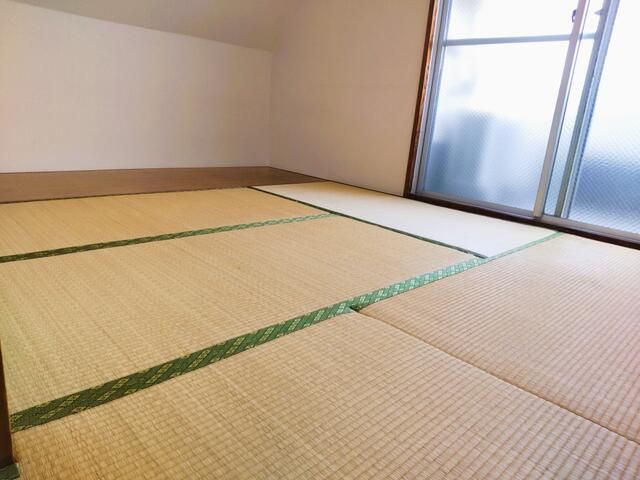 2K Apartment for Rent in Bunkyo, Tokyo with Skytree View - Thumbnail 4