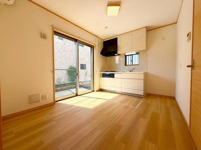 1DK Rental House in Nishidai, Itabashi-ku, Tokyo - 40.56m² - Thumbnail 3