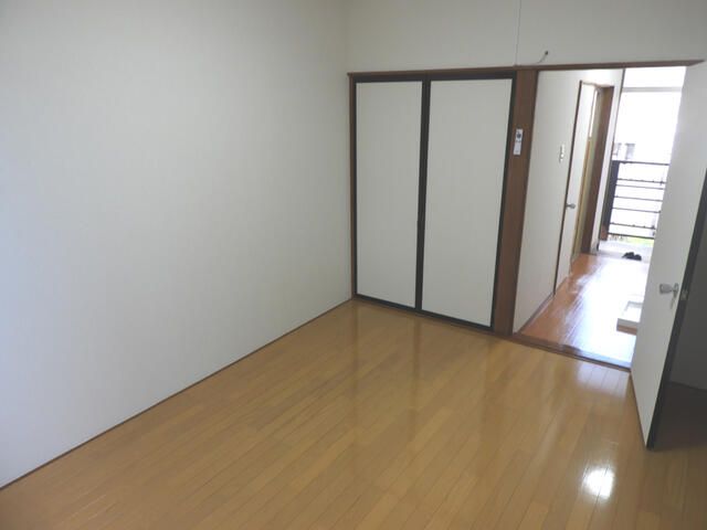 Apartment Building for Sale in Taihaku Ward, Sendai - Thumbnail 3