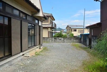 2-Story House for Sale in Central Ogano Town, Saitama - Thumbnail 3