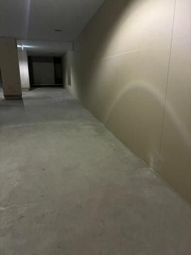 Large 363.6 sqm SRC Commercial Space for Rent in Yokohama - Thumbnail 3