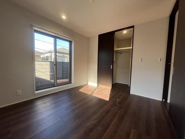 Modern 2LDK Apartment for Rent in Nakano, Tokyo - Thumbnail 3