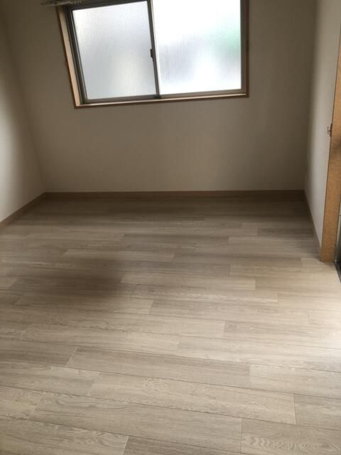 1K Apartment for Rent in Shinjuku, Tokyo - UYO Takadanobaba The Residence - Thumbnail 4