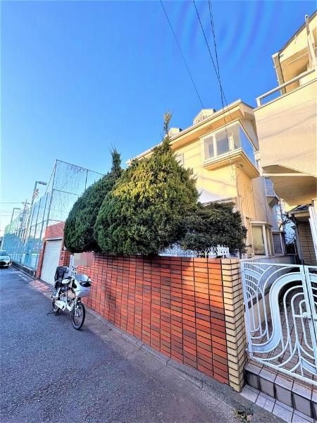 4SLDK Detached House for Sale in Mitaka, Tokyo - Thumbnail 2